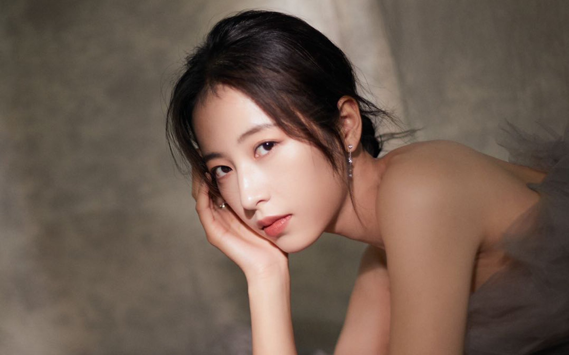 华体会hth网址-精彩纷呈的足球对决，热血激情四射！，足球经典对决