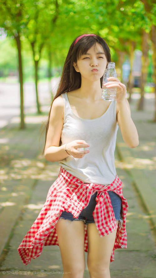 世界青少年冰壶锦标赛中国队再创佳绩，全国青年冰壶锦标赛