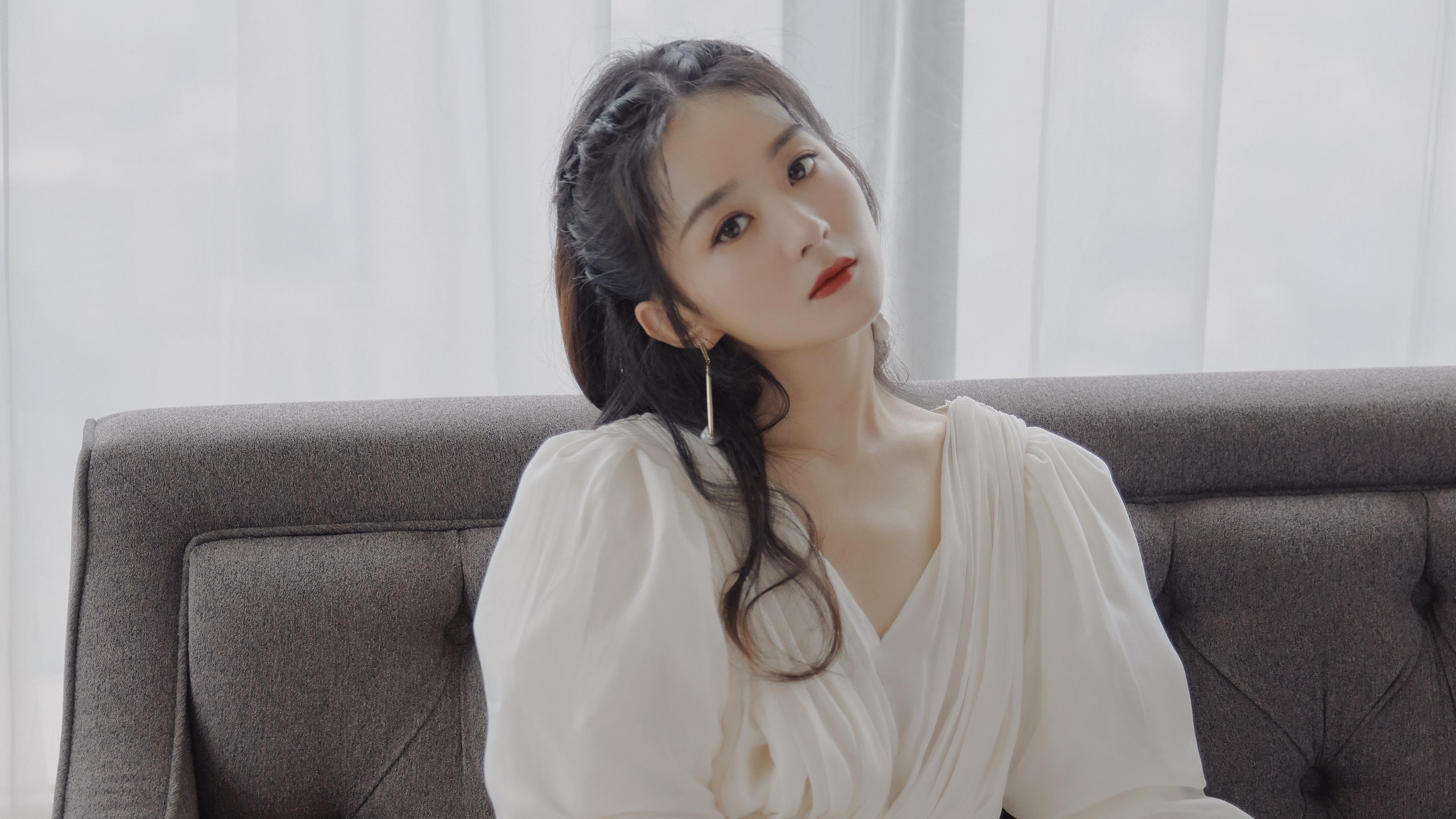 伊丽莎白·德克斯女子200米蝶泳决赛强势登场，200女子蝶泳冠军