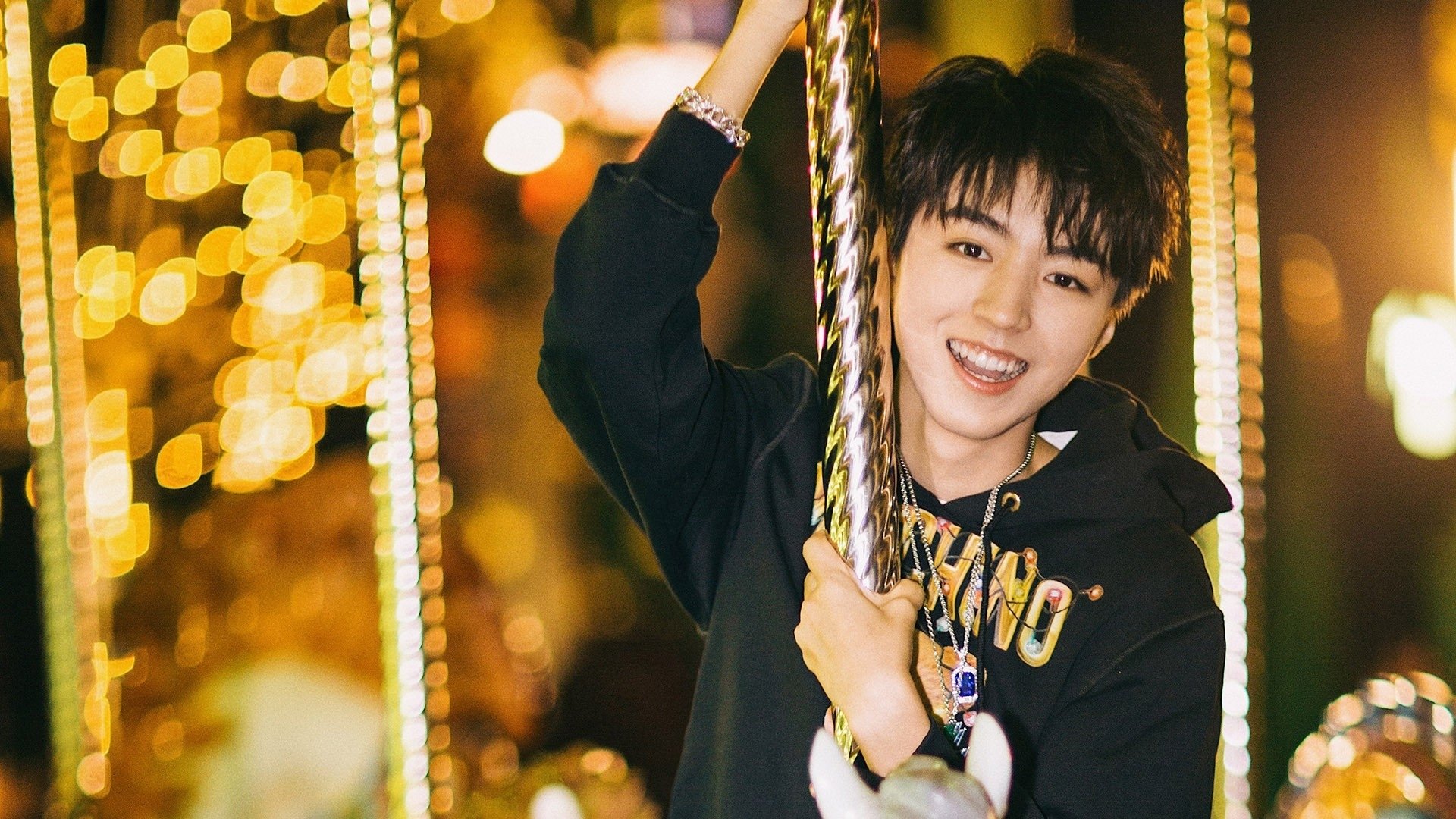 篮球暑期训练营设立专项技战术课程，专业篮球队训练内容